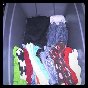 Lot of boy and girl clothes size 2t to 6t